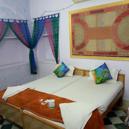 Ratan Hostel Джайсалмер Екстериор снимка