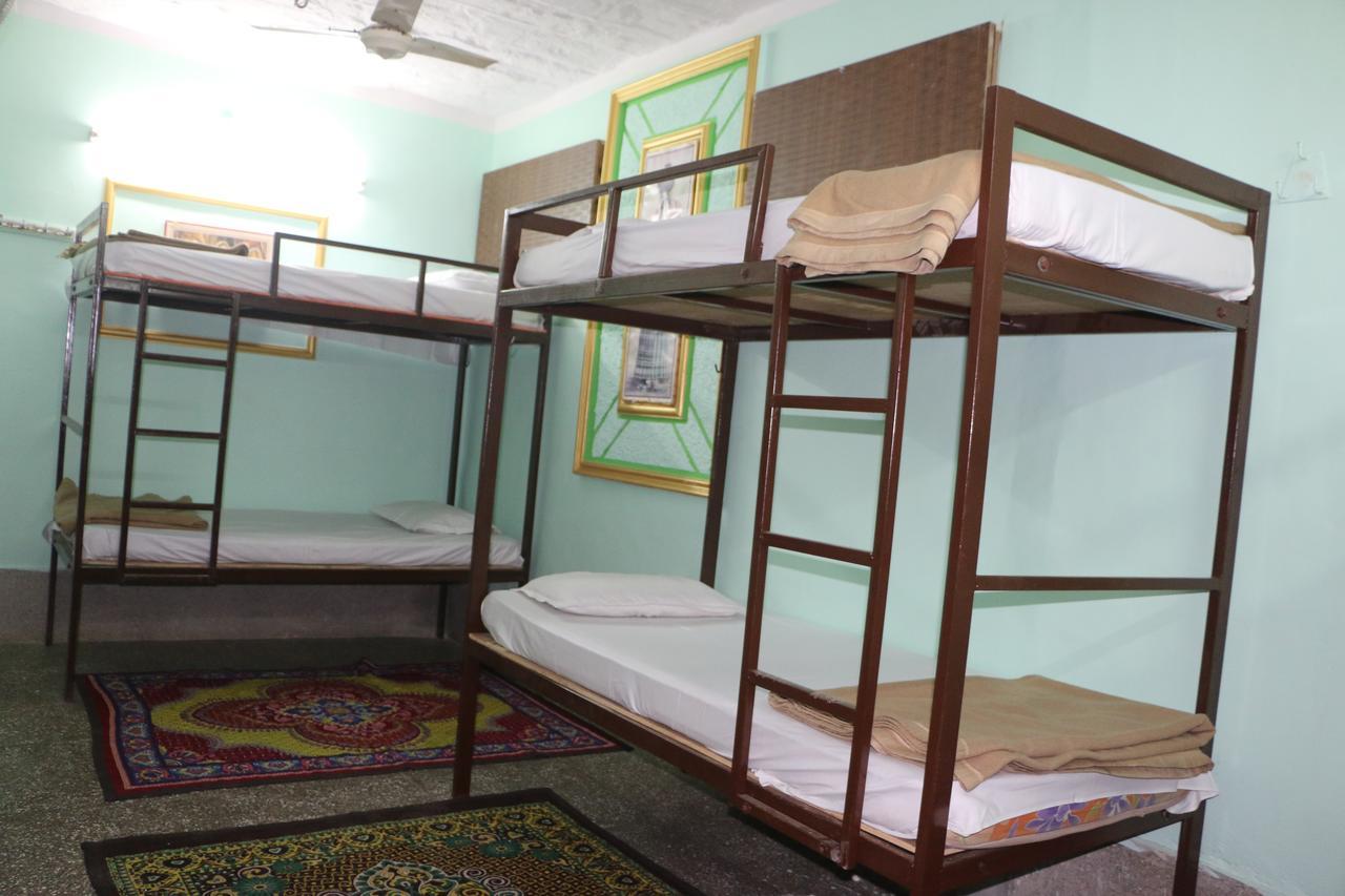 Ratan Hostel Джайсалмер Екстериор снимка