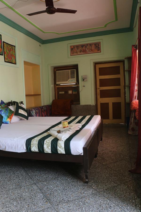 Ratan Hostel Джайсалмер Екстериор снимка